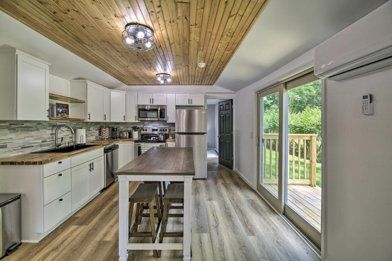 Updated Bristol Retreat About 2 Miles To Downtown! Εξωτερικό φωτογραφία